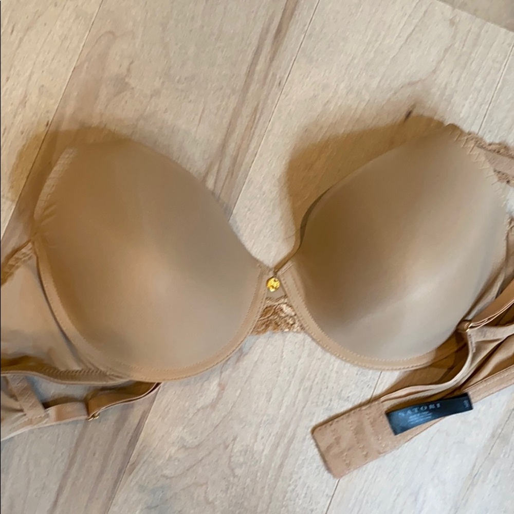 34DD Natori Bra NEVER WORN